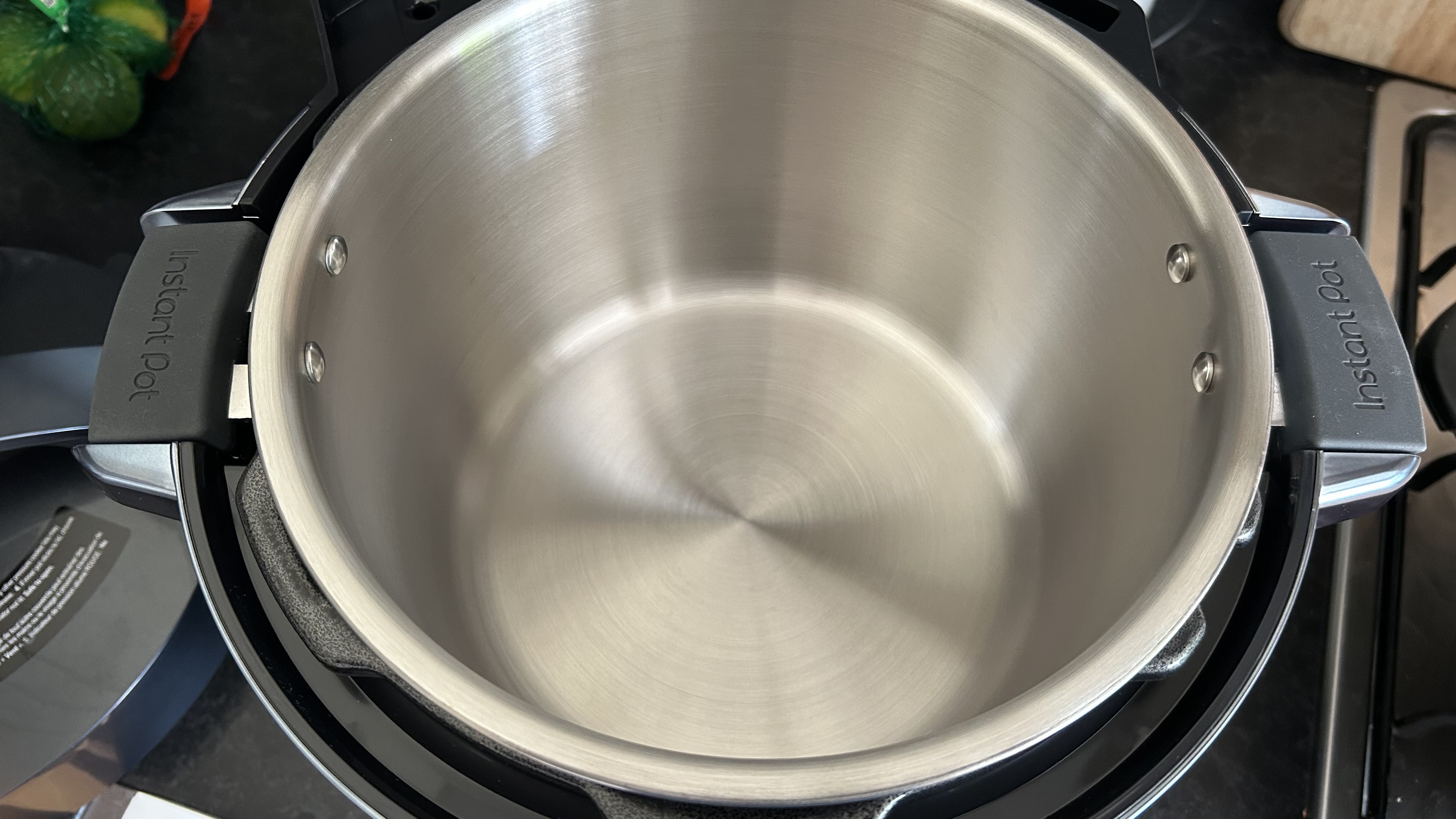 Instant Pot Pro 5.7L Wi-Fi