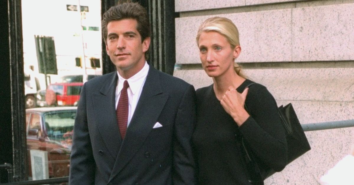 The Carolyn Bessette-Kennedy Bag Trend Reviving Minimalism