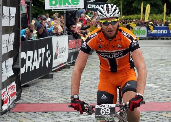 Matthias Bettinger (Team Centurion Vaude) finishes up