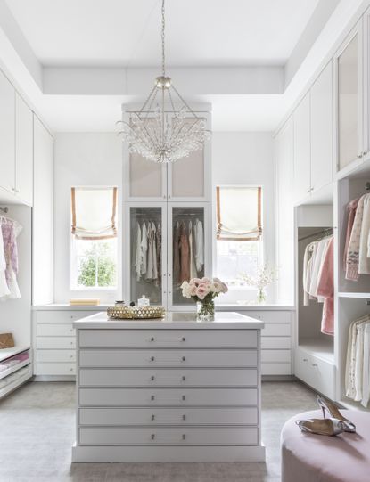 8 closet islands that prove storage can stylish | Livingetc