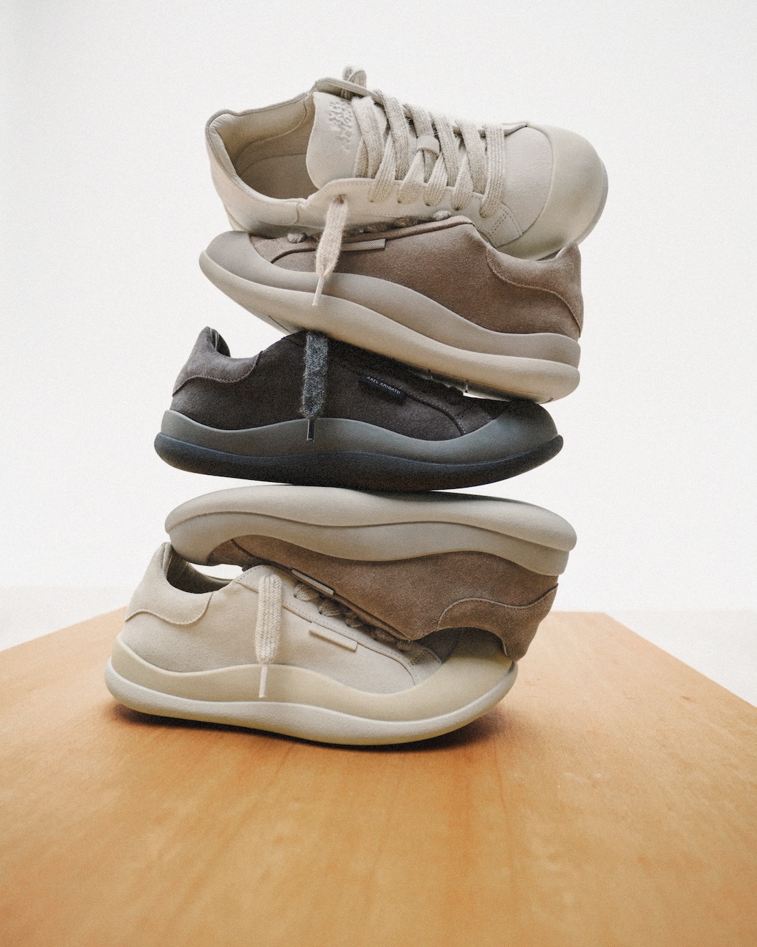 Axel Arigato Squish from different angles