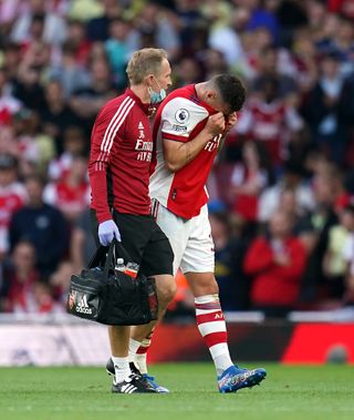 Arsenal's Granit Xhaka leaves the pitch injured