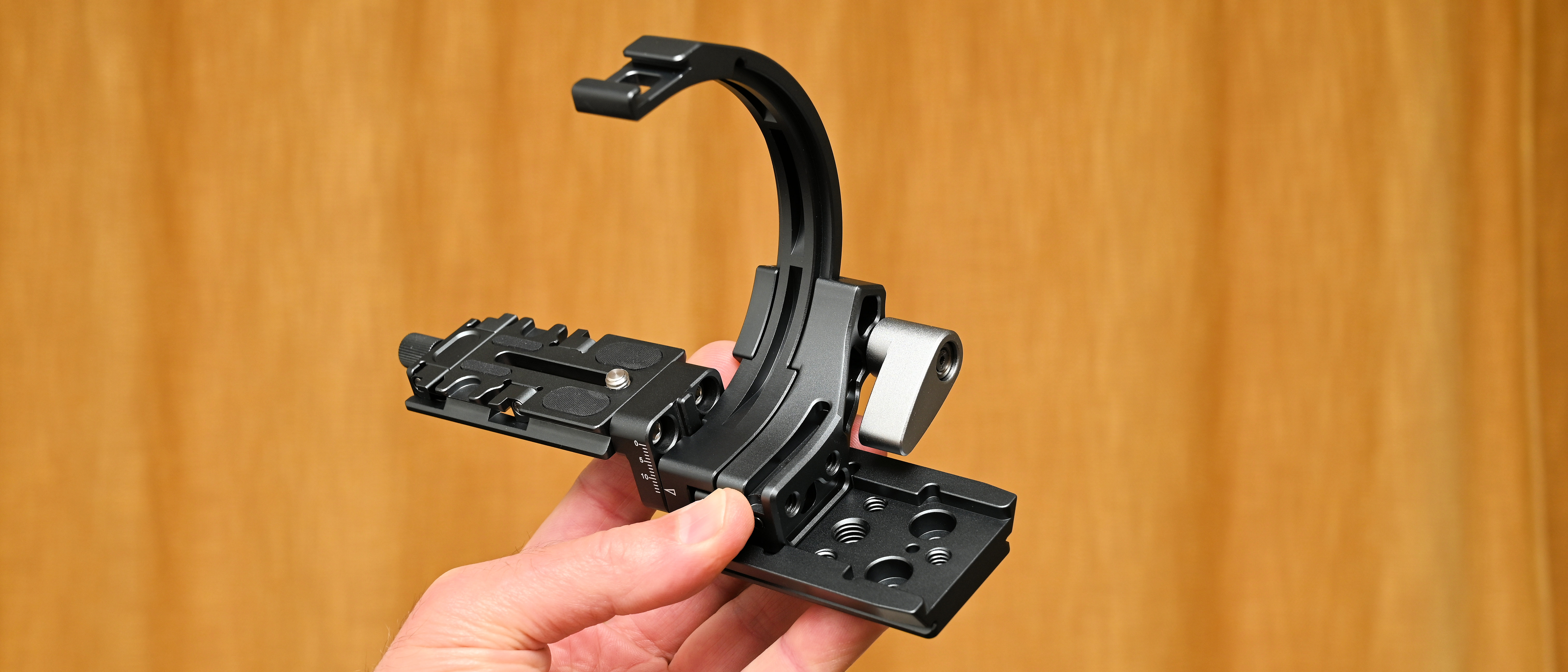 Benro QRB95DUAL Quick Rotation Lens Bracket