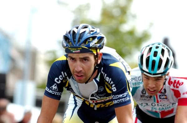Thomas De Gendt (Vacansoleil-DCM) on the attack.