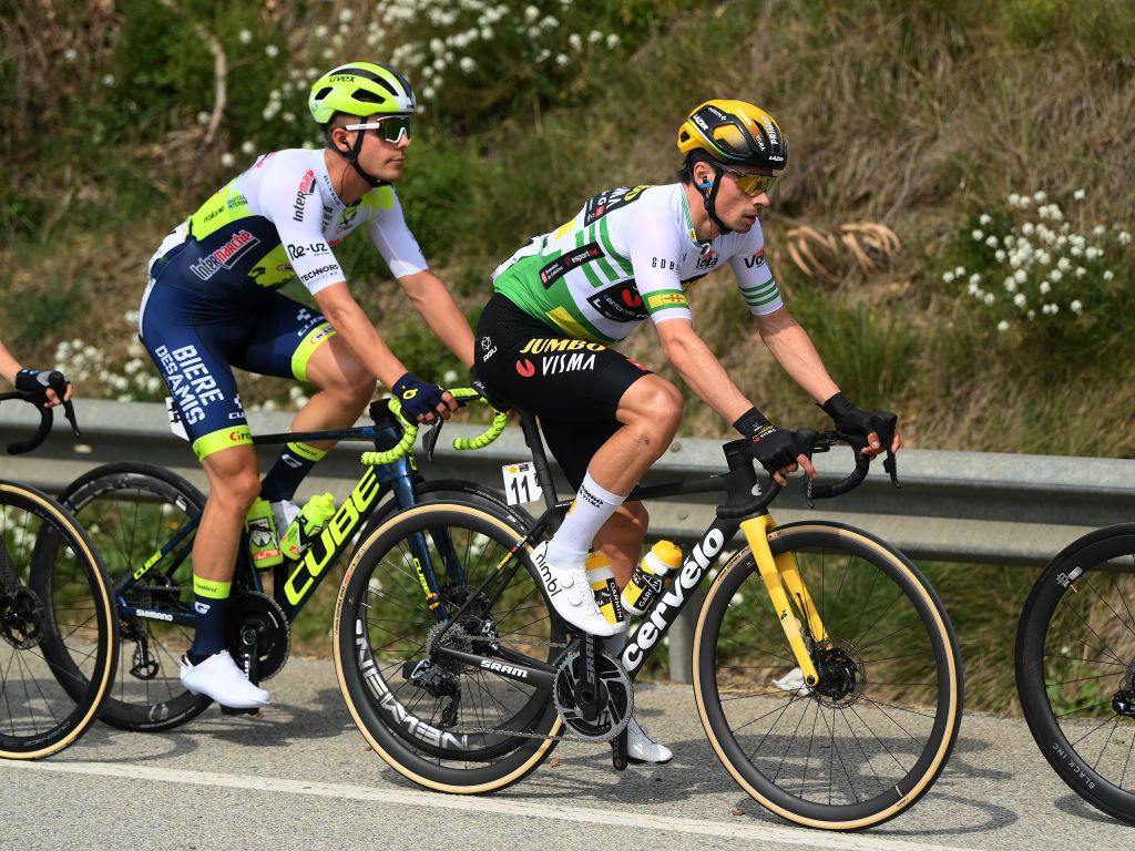 VALTER SPAIN MARCH 21 LR Arne Marit of Belgium and Team IntermarchCircusWanty and Primoz Roglic of Slovenia and Team JumboVisma Green leader jersey compete during the 102nd Volta Ciclista a Catalunya 2023 Stage 2 a 1654km stage from Matar to Vallter 2135m VoltaCatalunya102 on March 21 2023 in Vallter Spain Photo by David RamosGetty Images