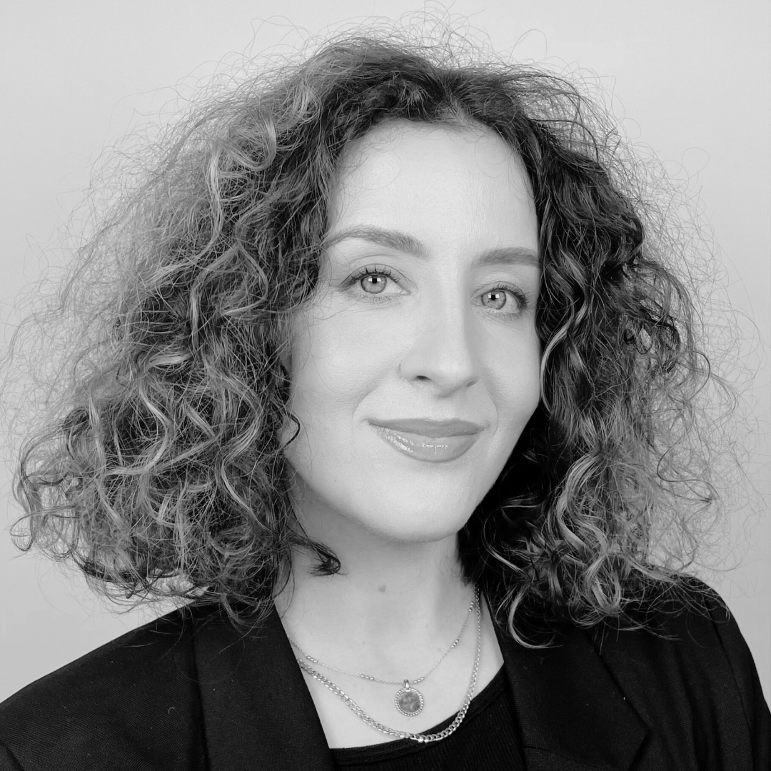 Bobbi Brown Pro Artist Hollie Ellis