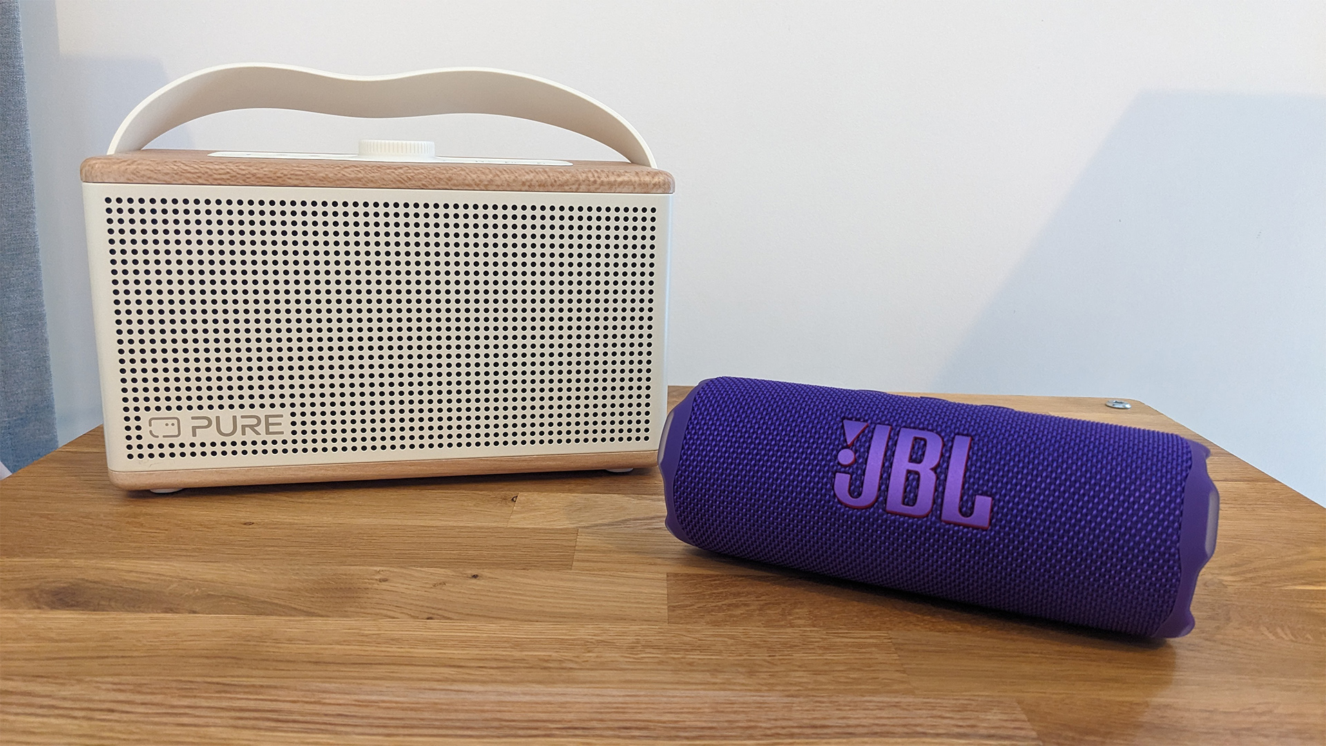 Pure Classic Aura Bluetooth speaker