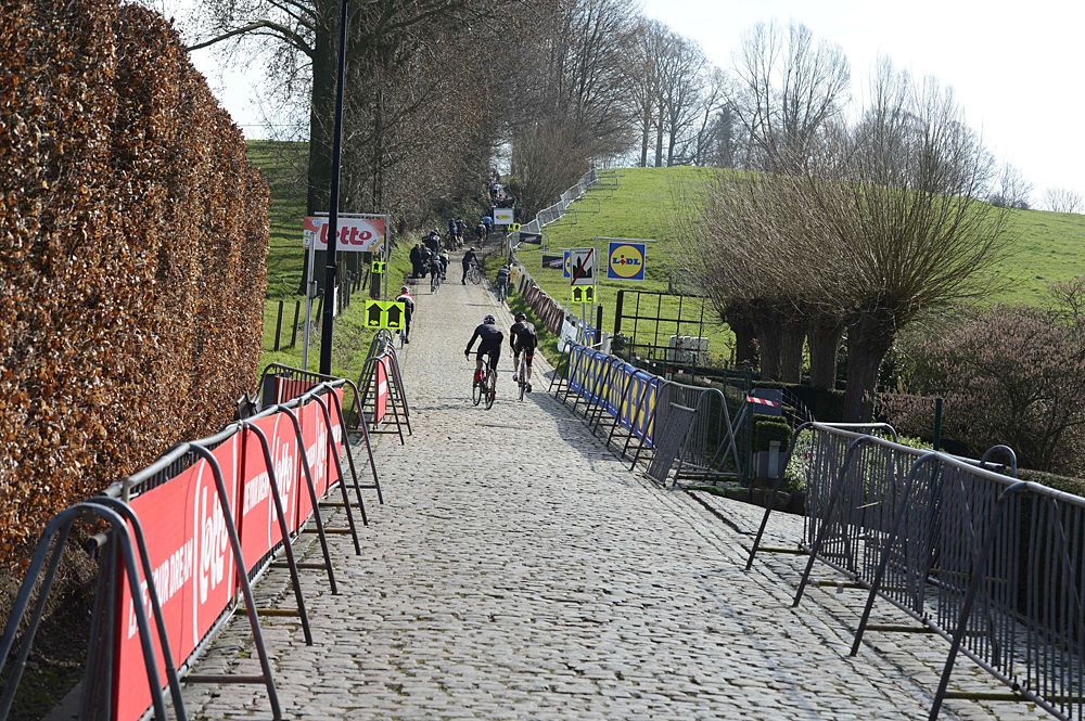 The start of the Koppenberg awaits the Tour of Flanders