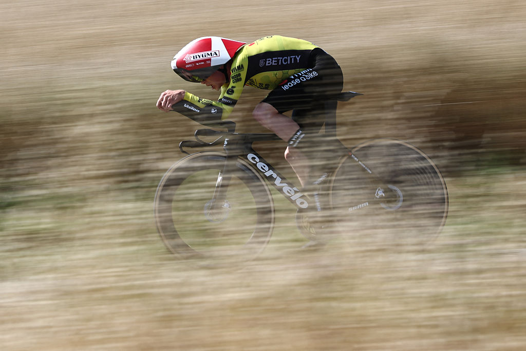 2025 Critérium du Dauphiné stage 4: Jonas Vingegaard during the time trial