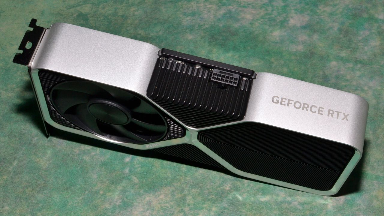 Nvidia GeForce RTX 4060 Ti Founders Edition photos and unboxing