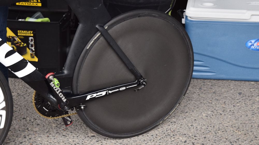 Team Dimension Data had a mix of HED Stinger and Jet wheels