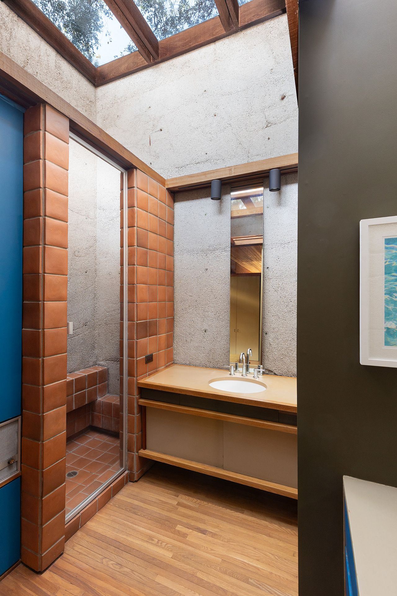 Bedrooms and bathrooms in the Kappe House