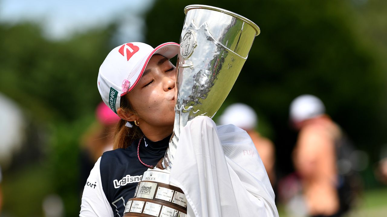 Ayaka Furue with the Amundi Evian Championship trophy