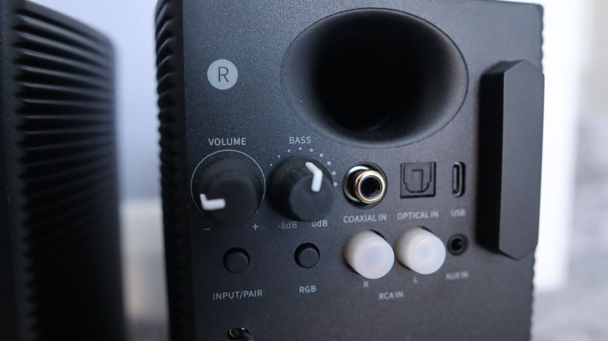 FiiO SP3 BT computer speakers set up on the floor.