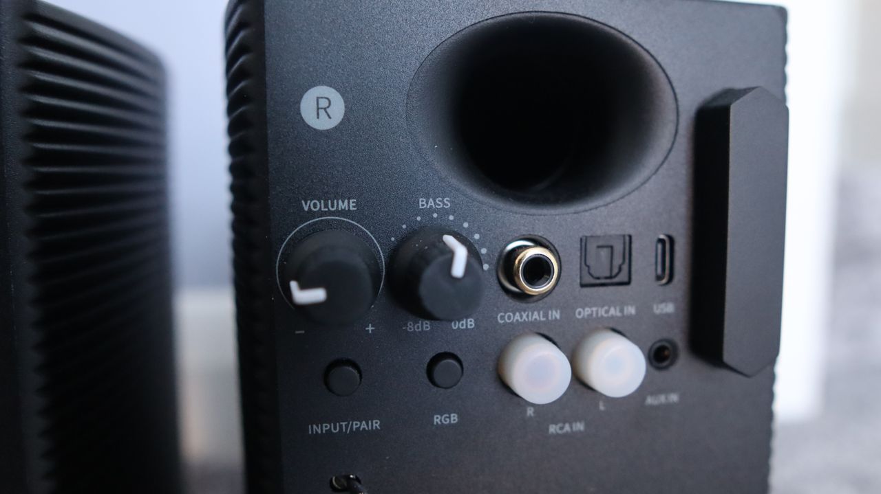 FiiO SP3 BT computer speakers set up on the floor.
