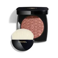 Les Chaînes De Chanel Exclusive Creation Limited Edition Illuminating Blush Powder in Bronze Rosebud, $72 (£52) | CHANEL
