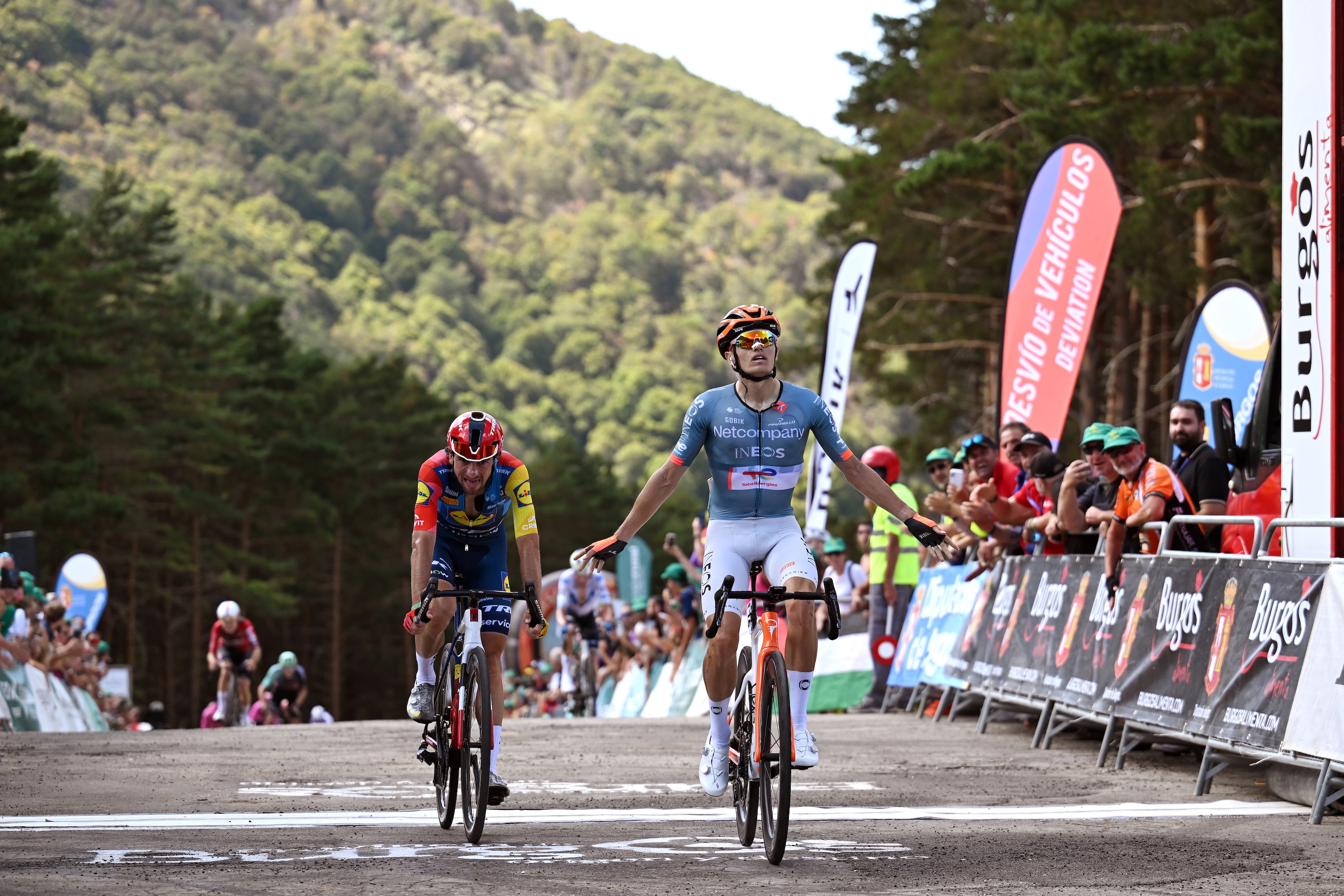 Oscar Onley wins at Burgos