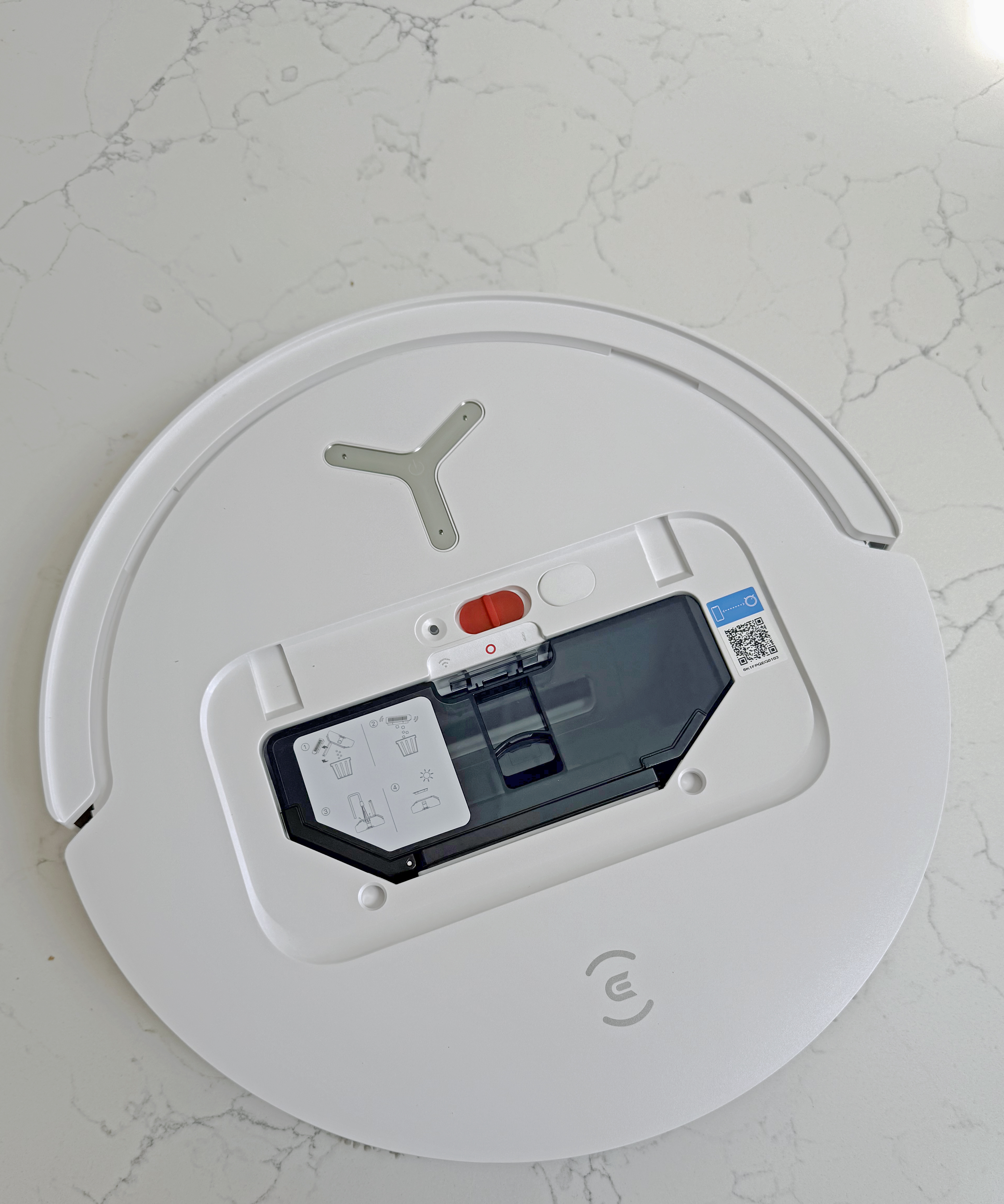 Top of the Ecovacs Deebot T50 Pro Omni robot vacuum with the dustbin removed