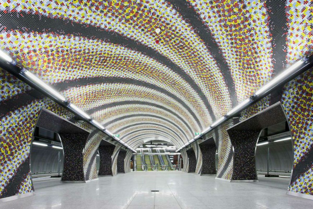 Szent Gellert Square station in Budapest