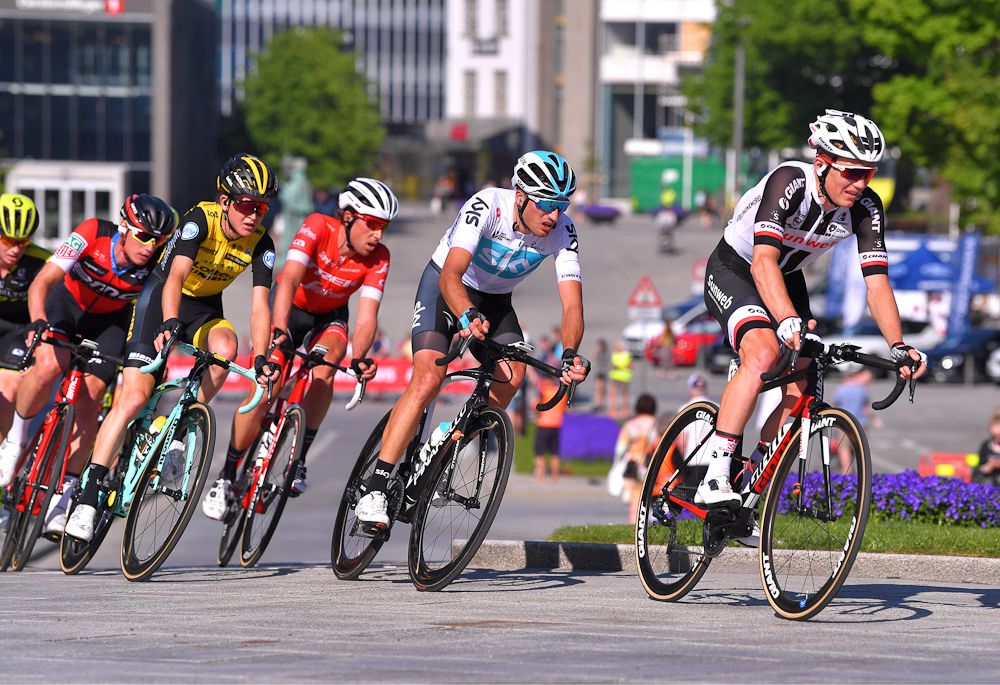 Riders compete in the Hammer Series Stavanger sprint