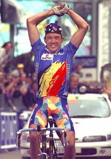 1996 Worlds: Johan Museeuw (Belgium) celebrates his world championship victory in Lugano, Switzerland