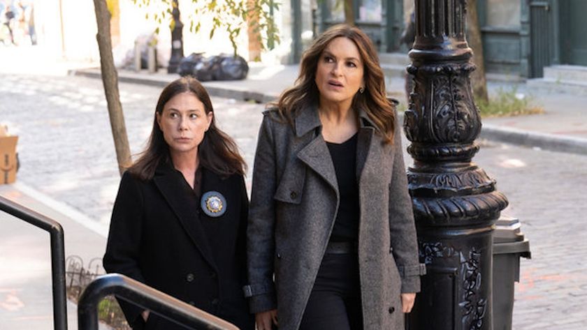 Brady and Benson investigating together in Law &amp; Order Season 25's crossover with Law &amp; Order: SVU Season 27