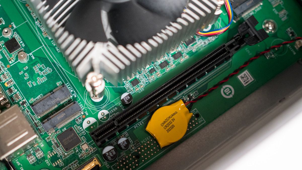 NIC slot on ZimaCube NAS