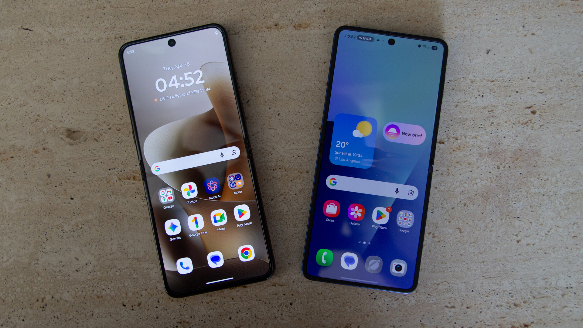 Motorola Razr 70 Ultra vs Samsung Galaxy Z Flip 7