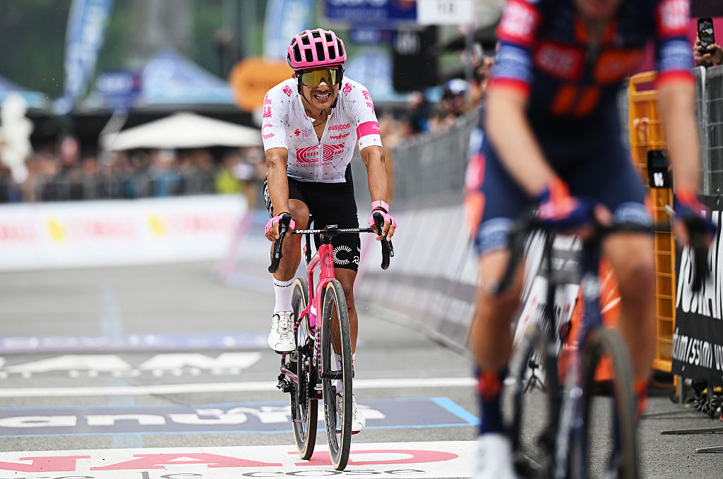 BORMIO ITALY MAY 28 Richard Carapaz of Ecuador and Team EF Education EasyPost crosses the finish line as third place winner during the 108th Giro dItalia 2025 Stage 17 a 155km stage from San Michele allAdige to Bormio 1200m UCIWT on May 28 2025 in Bormio Italy Photo by Dario BelingheriGetty Images