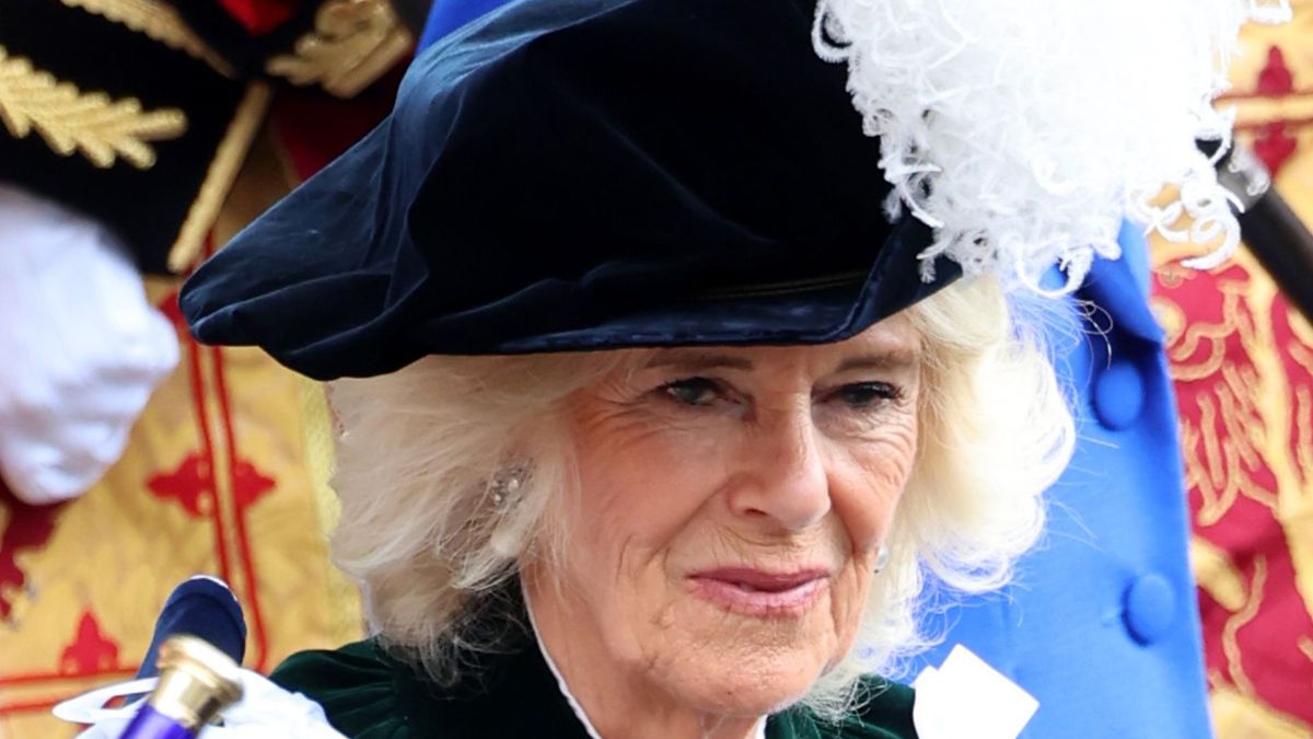 Queen Camilla’s historic first as she steps out in green robe | Woman ...