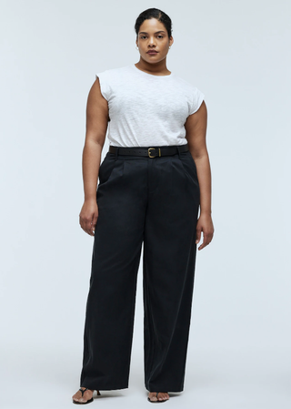 The Curvy Harlow Wide-Leg Pant in Drapey Twill