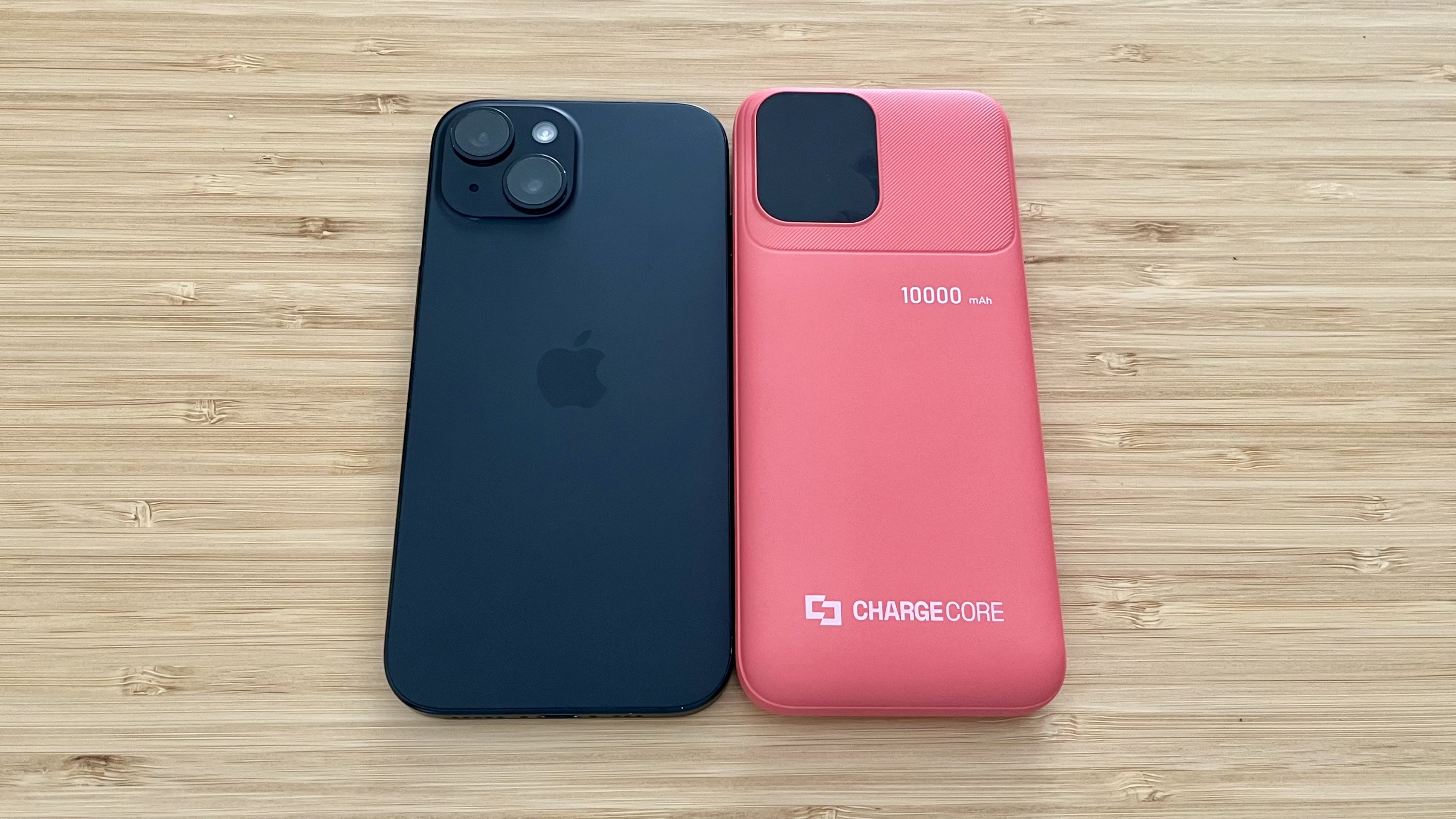 Laser ChargeCore powerbank Max 10K compared to the iPhone 15