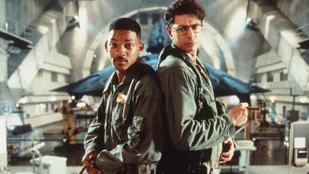 30 years later, 'Independence Day' is still the movie to watch every July 4 —and you can stream it for free