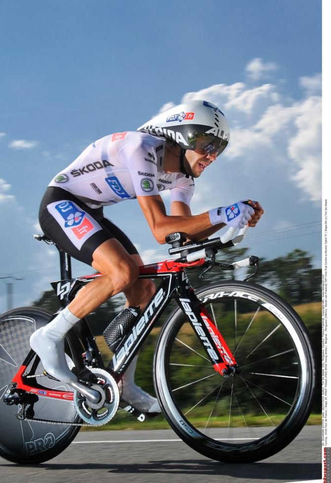 Thibaut Pinot (FDJ) in the white jersey
