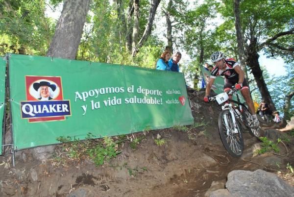 Elite men's winner Javier Puschel from Chile on the technical descent