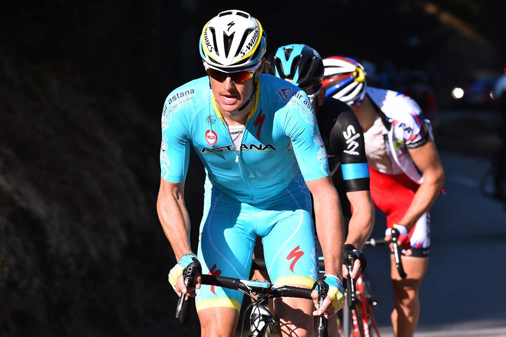 Jakob Fugslang leads near the finish.
