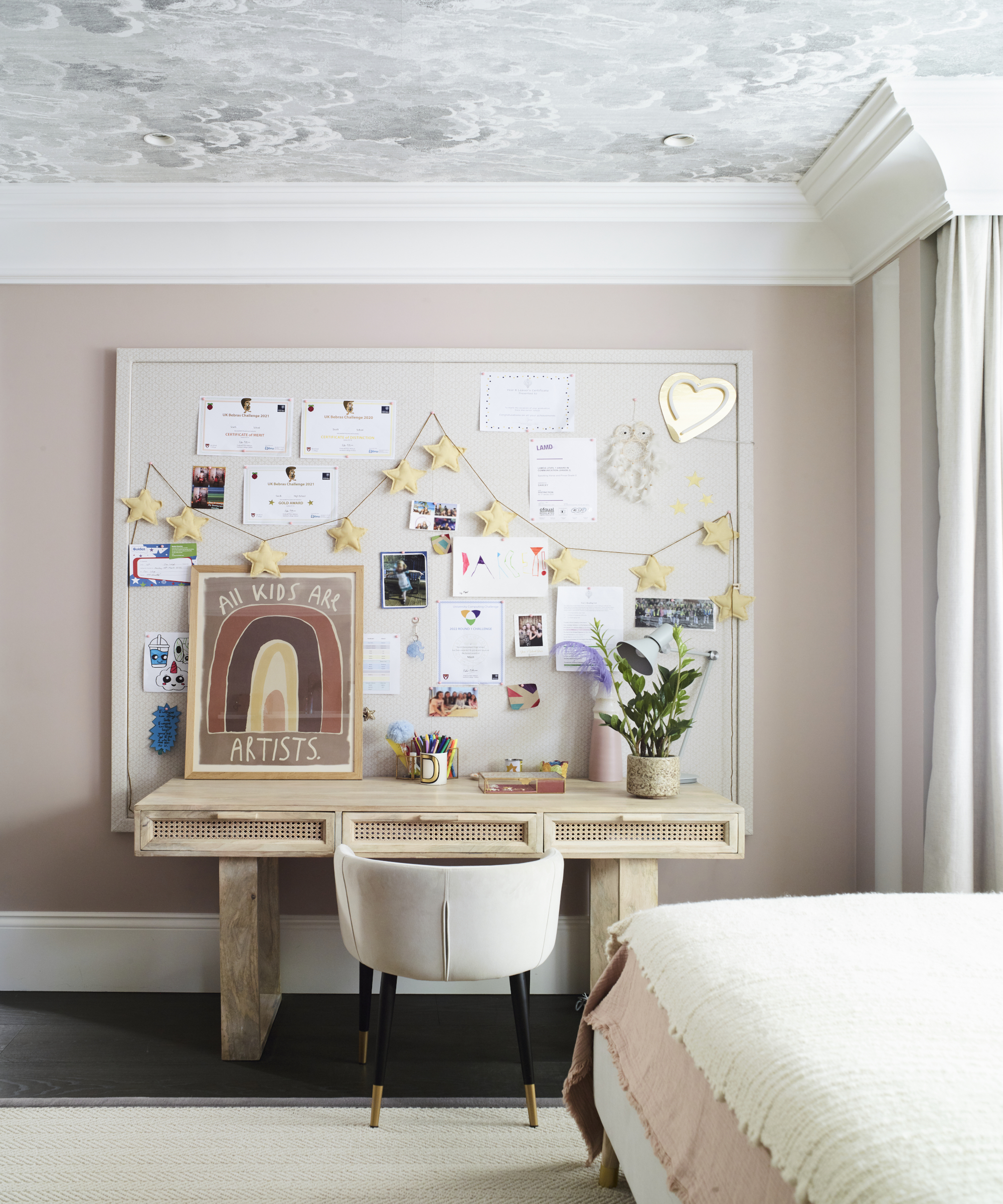Modern house in a neutral, monochrome palette with pastel pink touches
