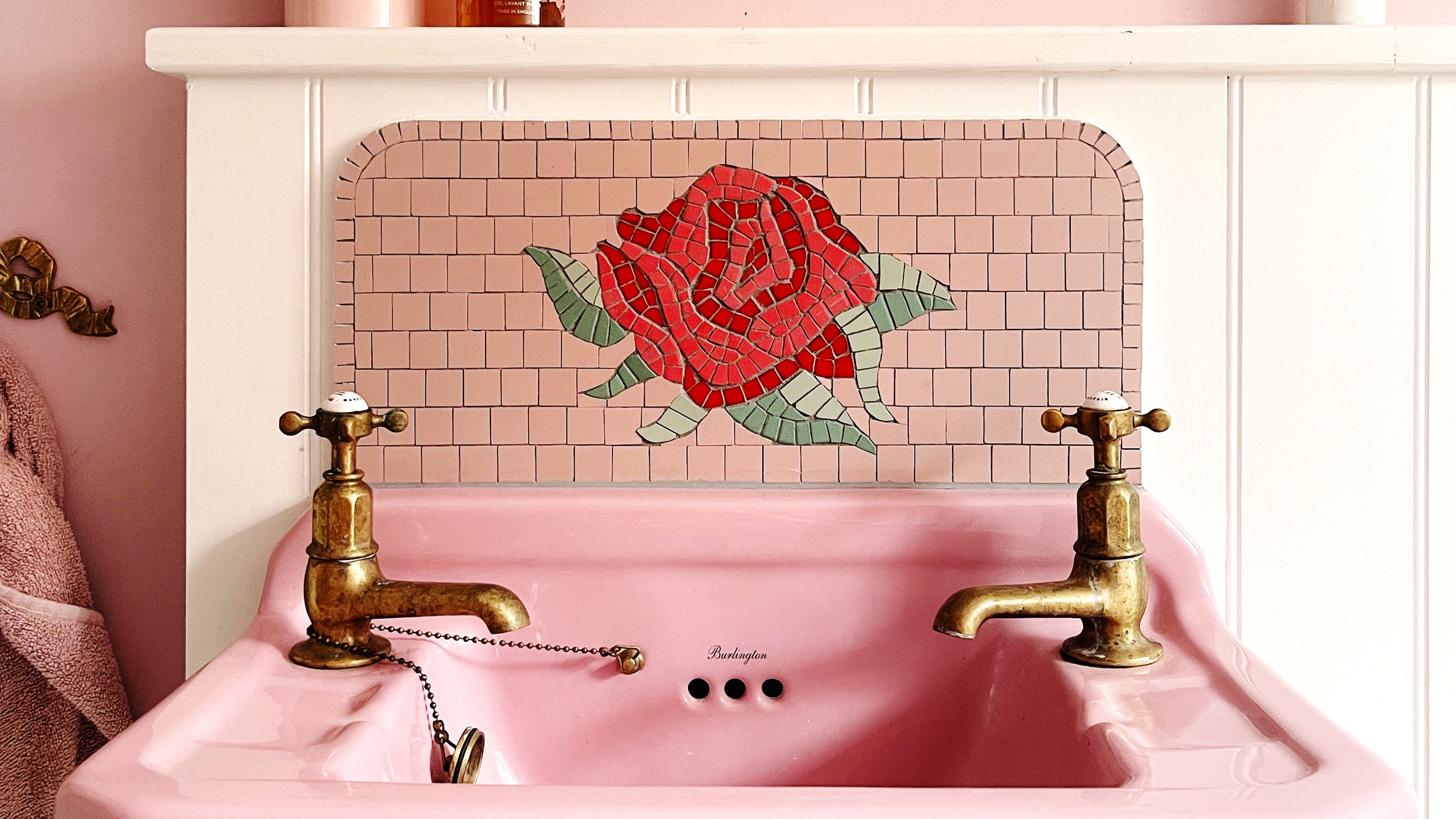 Amy Exton mosaic tiles in bathroom