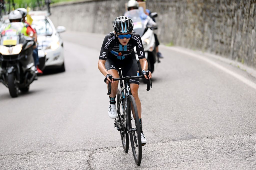 PASSO DEL MANIVA ITALY JULY 07 Juliette Labous of France and Team DSM attacks in the breakaway during the 33rd Giro dItalia Donne 2022 Stage 7 a 1129km stage from Prevalle to Passo del Maniva 1743m GiroDonne UCIWWT on July 07 2022 in Passo del Maniva Italy Photo by Dario BelingheriGetty Images