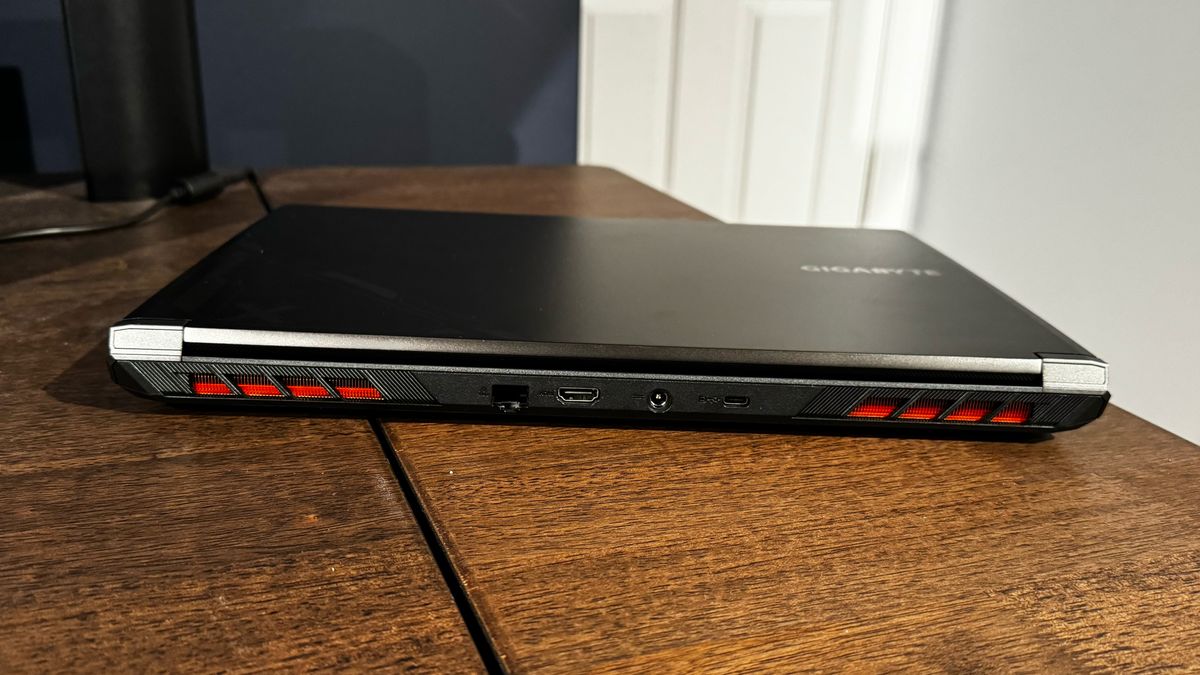 Gigabyte G6X