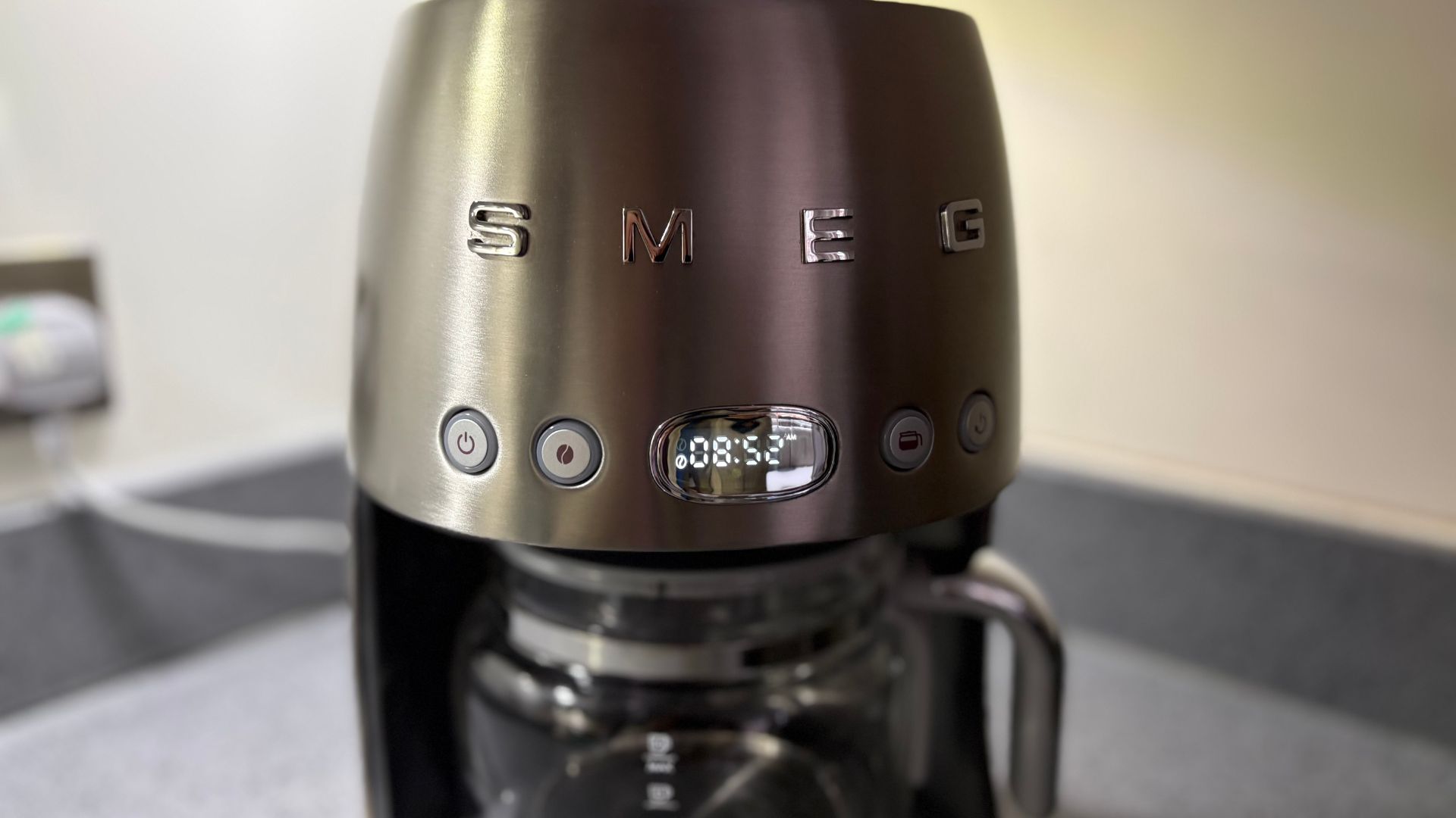 Testing the Smeg DCF02 Drip Coffee Machine