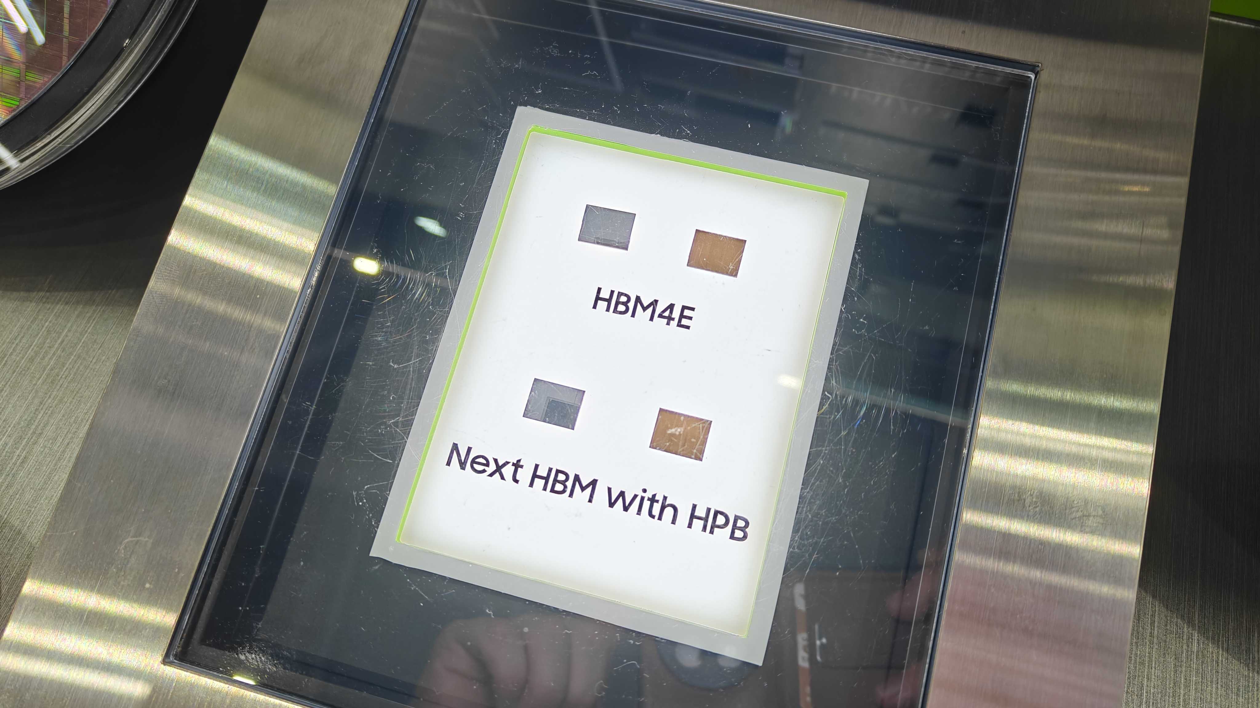 Samsung HBM5 with HPB