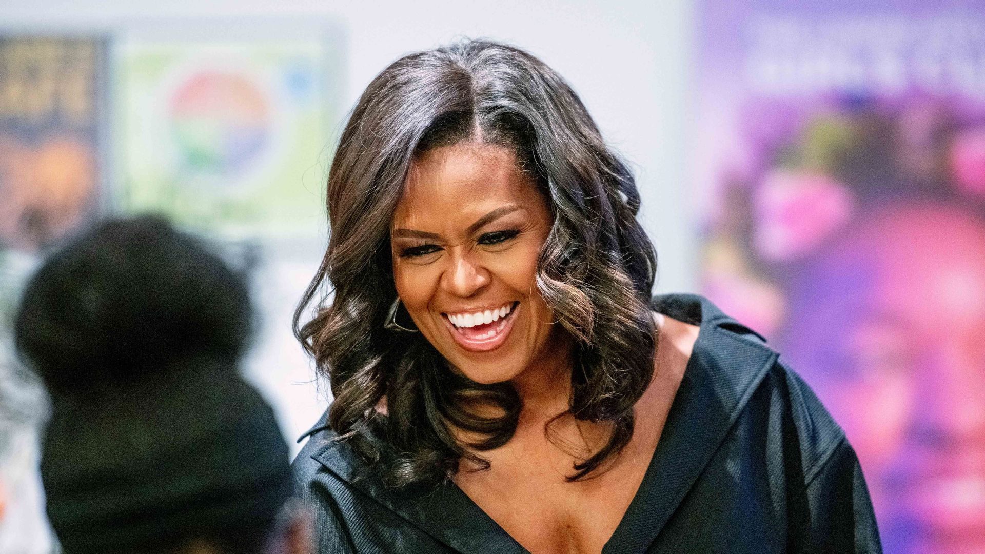 Michelle Obama's Skin Care Routine Includes This Secret-Weapon ...