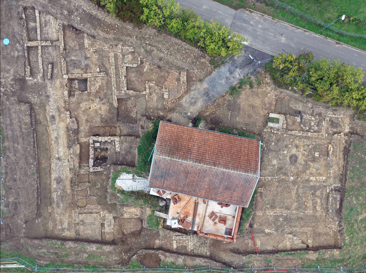 A bird&#039;s-eye view of the excavated area in Senon, France.