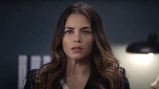 jenna dewan as bailey nune on the rookie