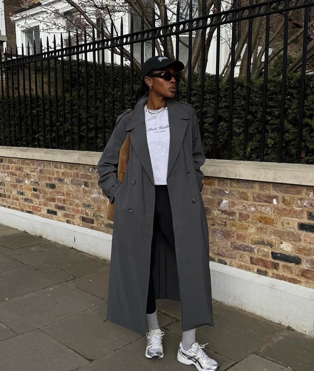 Georgia wearing leggings