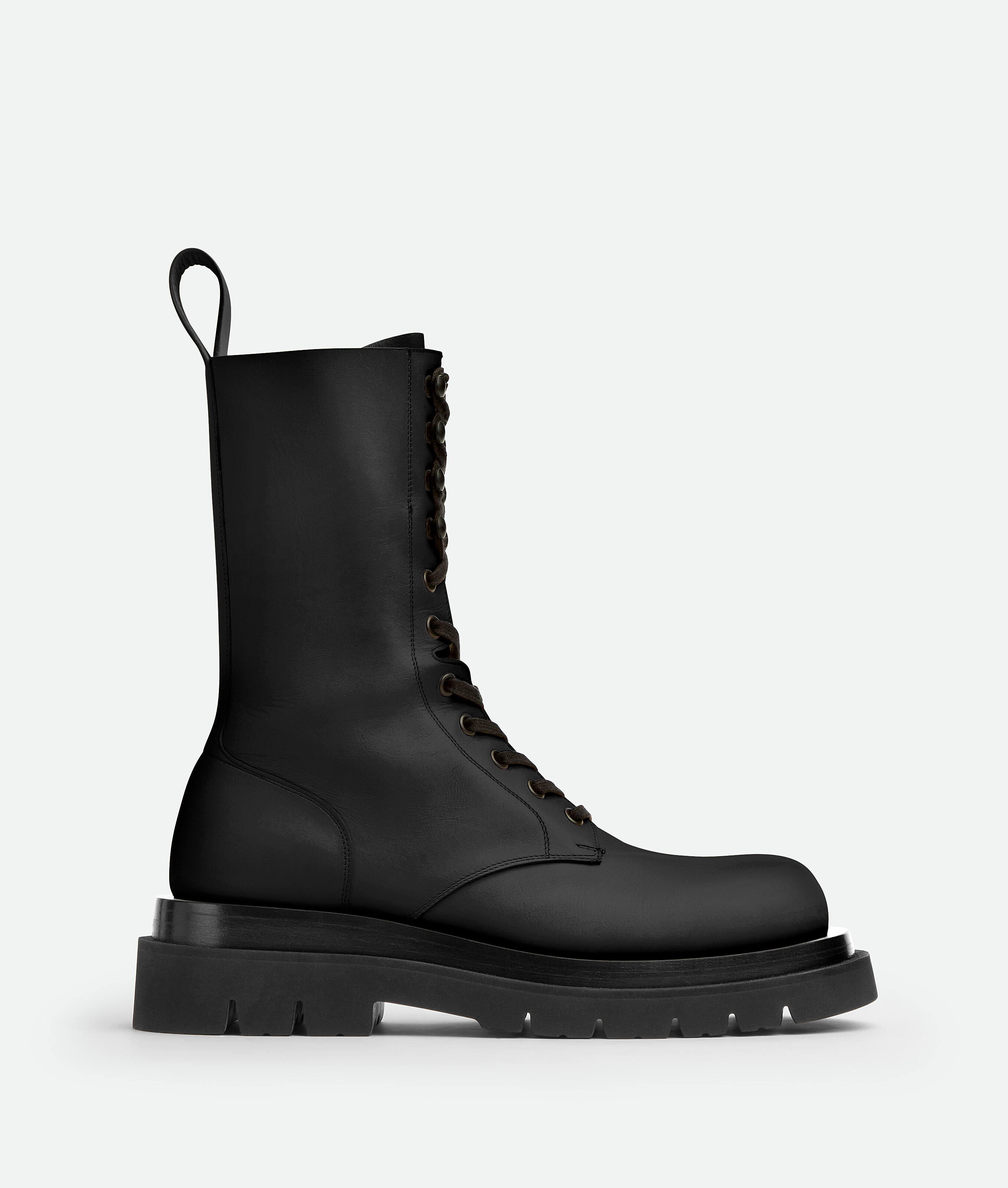 Women&#039;s Lug Lace-Up Boot in Black