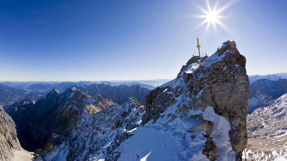 Germany, Bavaria, Wetterstein mountains, Zugspitze, Summit cross