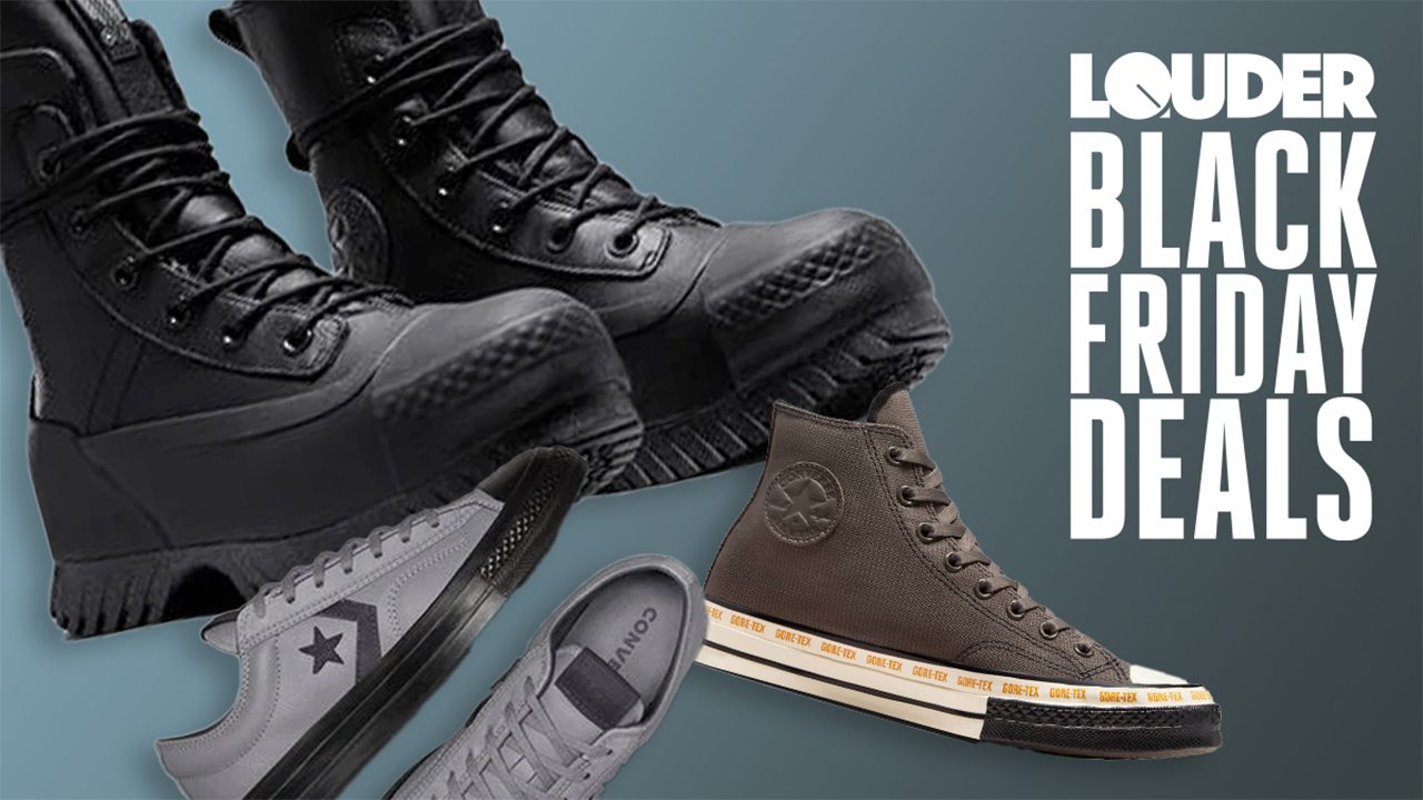 With up to 50% off footwear, clothing & accessories, Converse are showing the rest how it's done this Black Friday