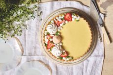 Eton mess tart on a linen table cloth